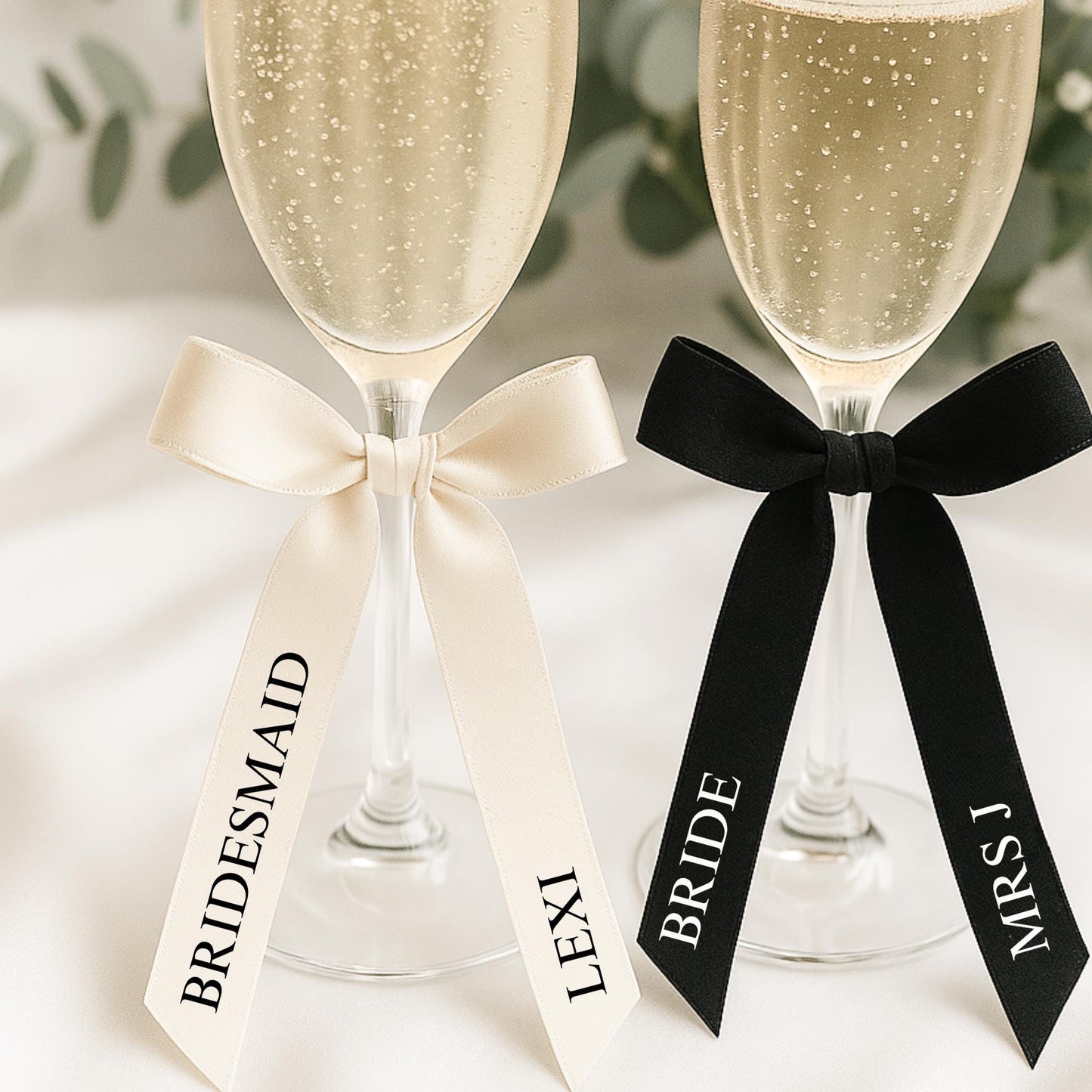Personalised Wedding Champagne Glass Bows – Custom Name & Role Ribbon Charms for Bride, Bridesmaids, Hen Party – Elegant Bridal Table Decor