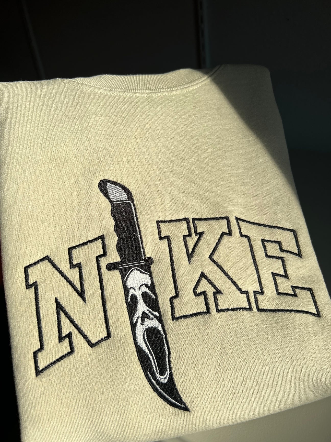 SCREAM KNIFE INSPIRED SWEATSHIRT/HOODIE